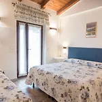 Rosa Di Assisi 3*