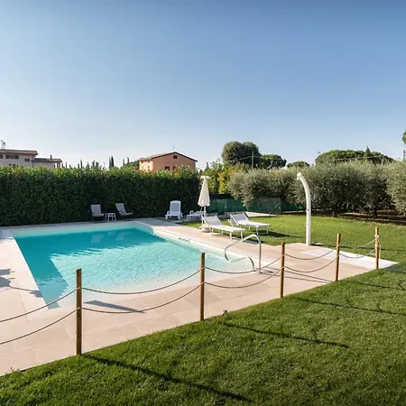 Rosa Di Assisi Couette-café