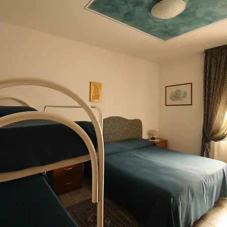 Rosa Di Assisi 3* Bastia Umbra