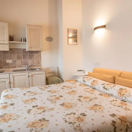 Rosa Di Assisi Couette-café Bastia Umbra