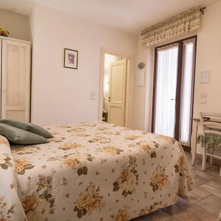 Oda ve Kahvaltı Rosa Di Assisi