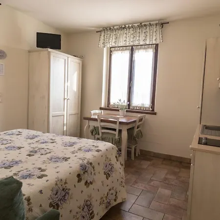 Rosa Di Assisi Frühstückspension 4*