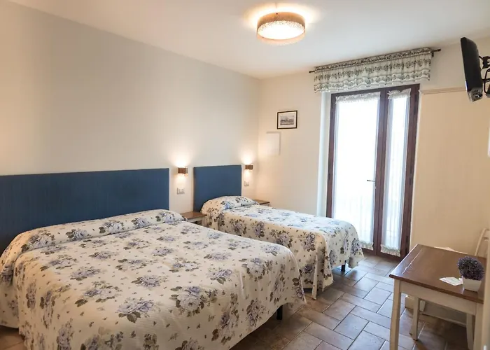 Couette-café Rosa Di Assisi 3*